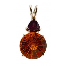 Siberian Gold Quartz Super Nova™ with Trillion Cut Rhodolite Garnet