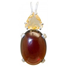 Hessonite Garnet With Trillion Cut Golden Topaz