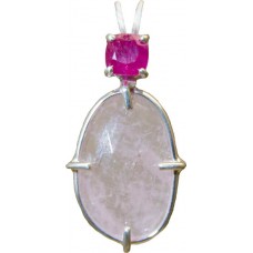 Morganite with Round Cut Ruby